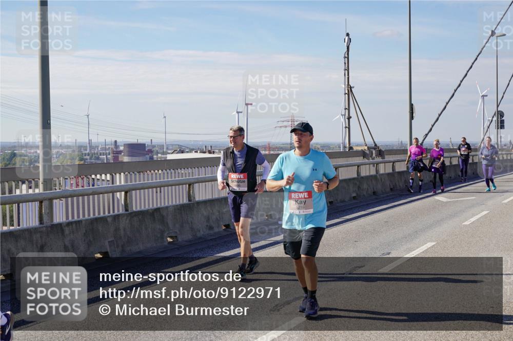 03.10.2025 - Köhlbrandbrückenlauf Michael Burmester http://msf.ph/oto/9122971 03.10.2025 13:05:22 Position 2 5219 meine-sportfotos.de