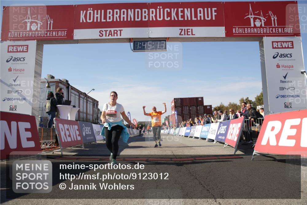 03.10.2025 - Köhlbrandbrückenlauf Jannik Wohlers http://msf.ph/oto/9123012 03.10.2025 13:45:13 Ziel 5015, 6264 meine-sportfotos.de