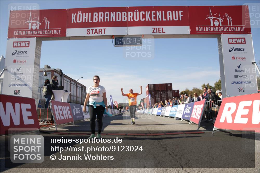 03.10.2025 - Köhlbrandbrückenlauf Jannik Wohlers http://msf.ph/oto/9123024 03.10.2025 13:45:13 Ziel 5015, 6264 meine-sportfotos.de
