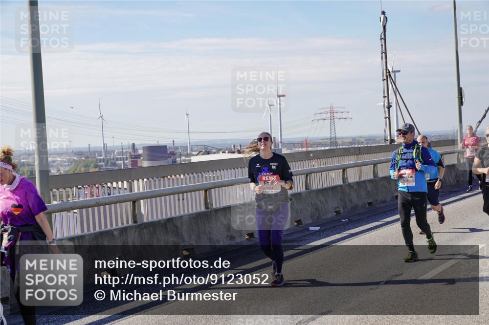 03.10.2025 - Köhlbrandbrückenlauf Michael Burmester http://msf.ph/oto/9123052 03.10.2025 13:05:33 Position 2 10, 65554 meine-sportfotos.de