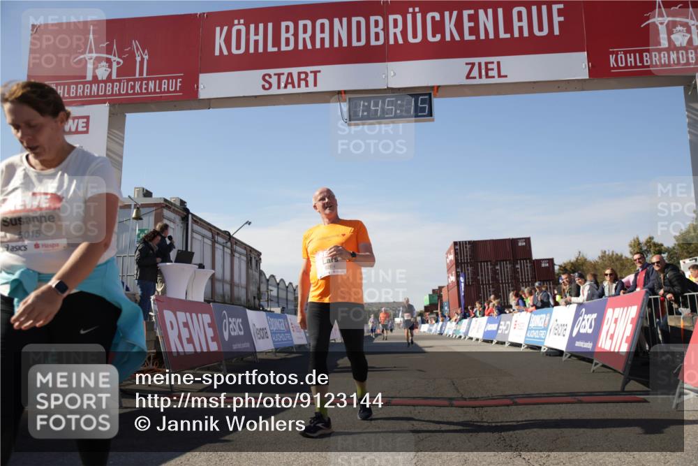 03.10.2025 - Köhlbrandbrückenlauf Jannik Wohlers http://msf.ph/oto/9123144 03.10.2025 13:45:15 Ziel 5015, 6264, 6695 meine-sportfotos.de