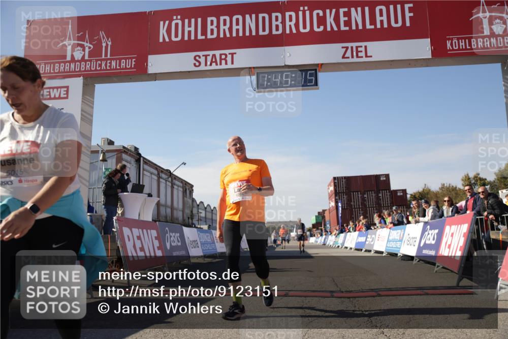 03.10.2025 - Köhlbrandbrückenlauf Jannik Wohlers http://msf.ph/oto/9123151 03.10.2025 13:45:15 Ziel 5015, 6264, 6695 meine-sportfotos.de