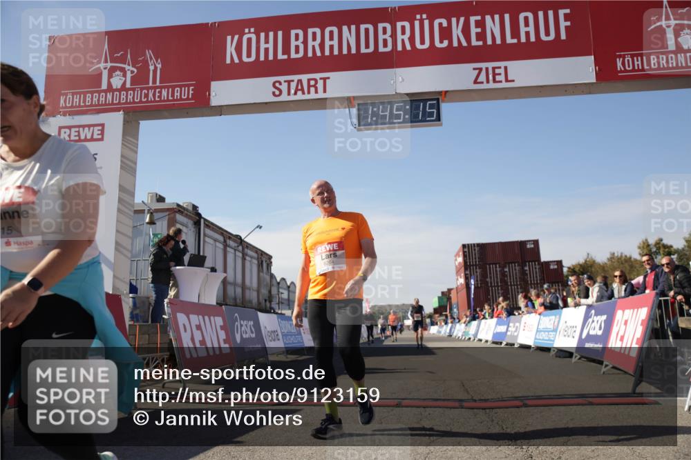 03.10.2025 - Köhlbrandbrückenlauf Jannik Wohlers http://msf.ph/oto/9123159 03.10.2025 13:45:15 Ziel 5015, 6264, 6695 meine-sportfotos.de