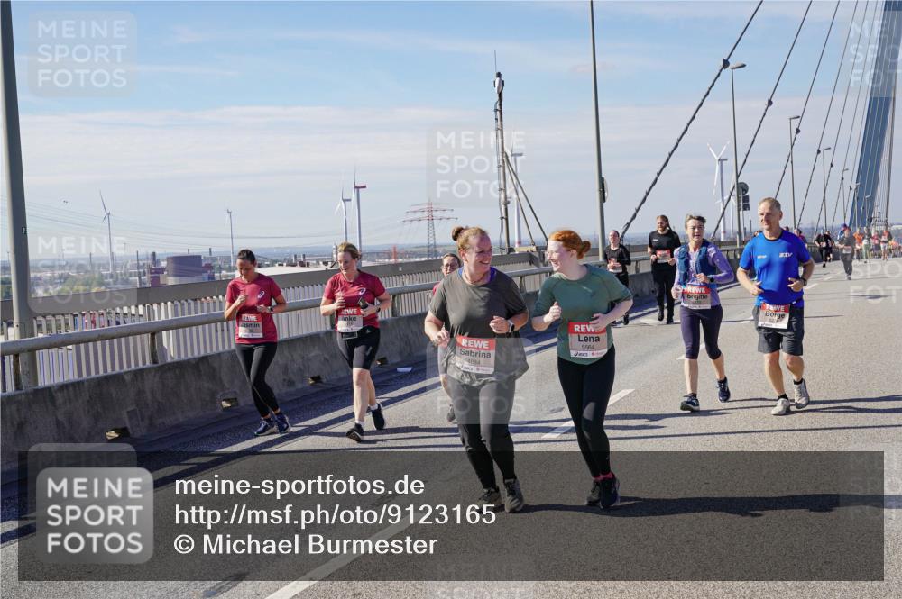 03.10.2025 - Köhlbrandbrückenlauf Michael Burmester http://msf.ph/oto/9123165 03.10.2025 13:05:40 Position 2 5564, 4884 meine-sportfotos.de