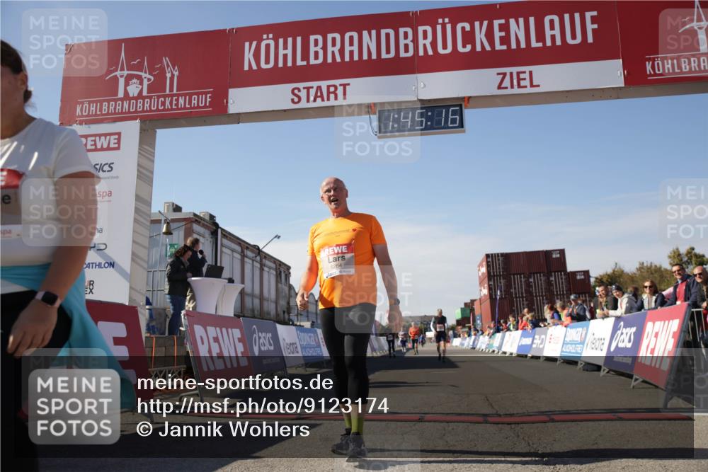 03.10.2025 - Köhlbrandbrückenlauf Jannik Wohlers http://msf.ph/oto/9123174 03.10.2025 13:45:16 Ziel 5015, 6264, 6695 meine-sportfotos.de
