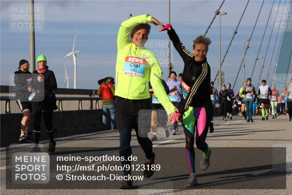 03.10.2025 - Köhlbrandbrückenlauf Strokosch-Dieckow http://msf.ph/oto/9123189 03.10.2025 10:01:25 Position 2 08, 2412 meine-sportfotos.de