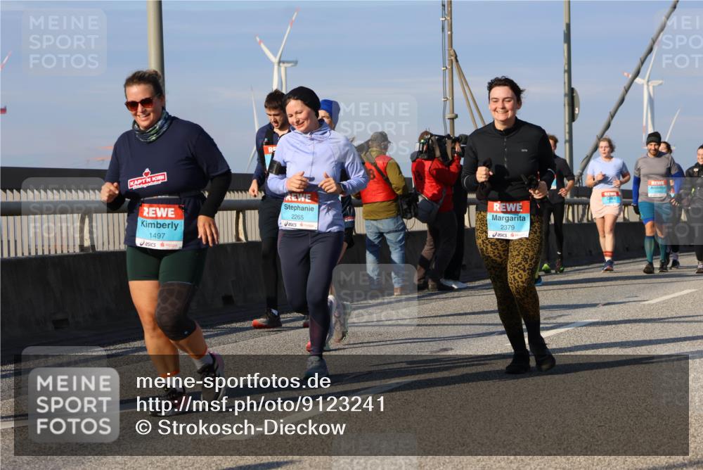 03.10.2025 - Köhlbrandbrückenlauf Strokosch-Dieckow http://msf.ph/oto/9123241 03.10.2025 10:01:28 Position 2 1497, 2265, 2379 meine-sportfotos.de