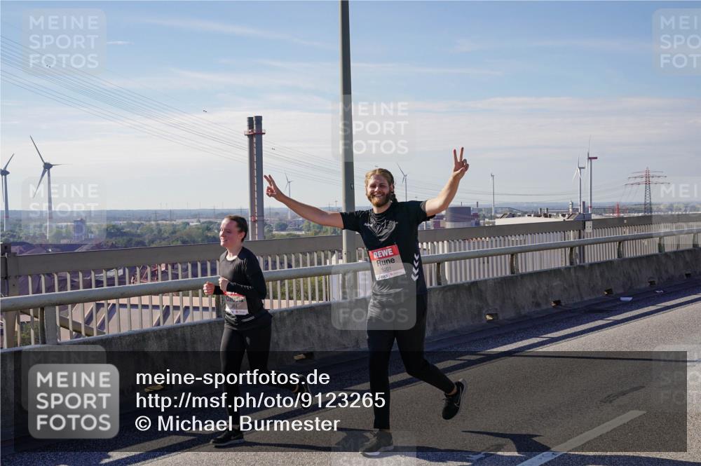 03.10.2025 - Köhlbrandbrückenlauf Michael Burmester http://msf.ph/oto/9123265 03.10.2025 13:05:47 Position 2 5201 meine-sportfotos.de