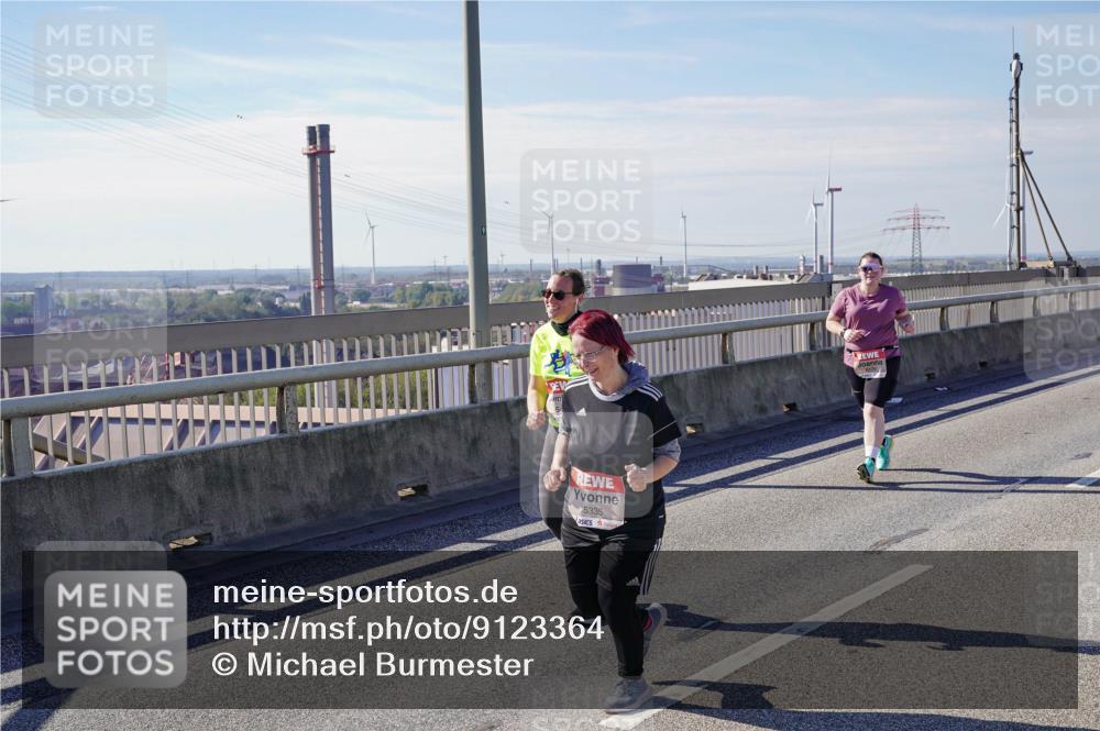 03.10.2025 - Köhlbrandbrückenlauf Michael Burmester http://msf.ph/oto/9123364 03.10.2025 13:05:55 Position 2 5335 meine-sportfotos.de