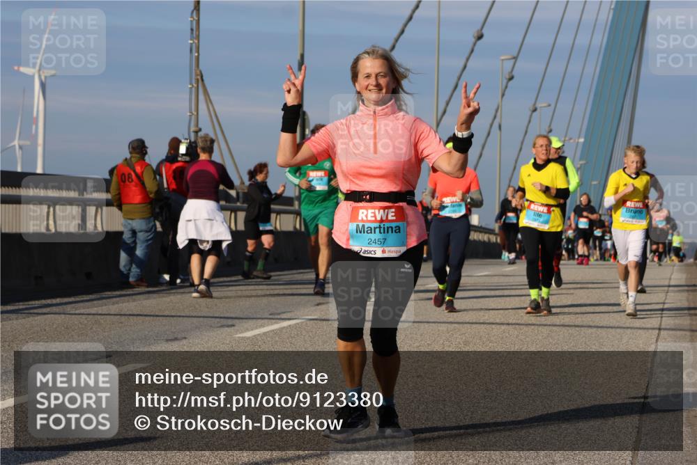 03.10.2025 - Köhlbrandbrückenlauf Strokosch-Dieckow http://msf.ph/oto/9123380 03.10.2025 10:01:44 Position 2 08, 2457 meine-sportfotos.de