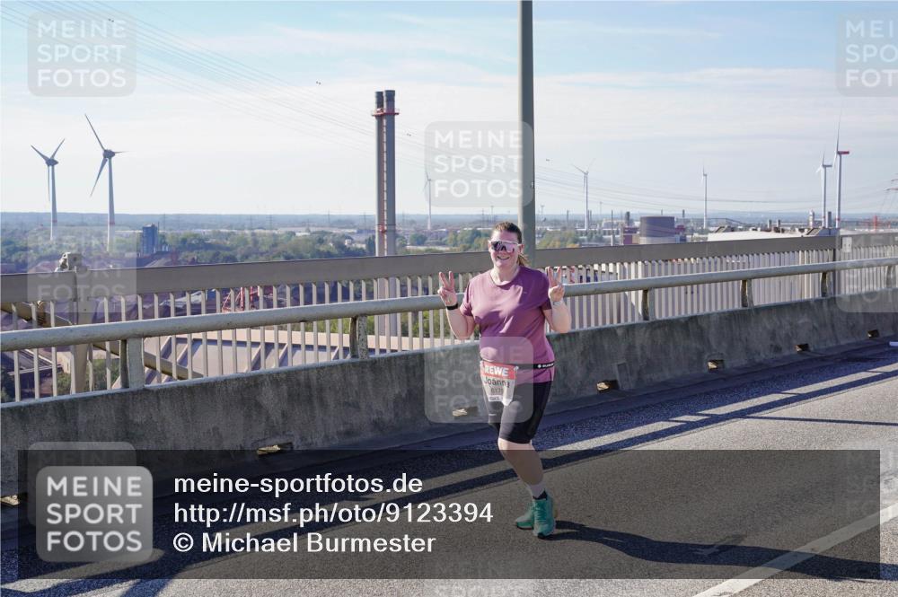 03.10.2025 - Köhlbrandbrückenlauf Michael Burmester http://msf.ph/oto/9123394 03.10.2025 13:05:57 Position 2 6179 meine-sportfotos.de