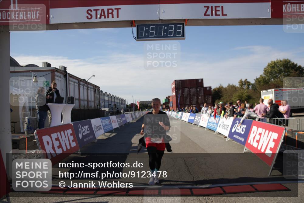03.10.2025 - Köhlbrandbrückenlauf Jannik Wohlers http://msf.ph/oto/9123478 03.10.2025 13:51:34 Ziel 5540 meine-sportfotos.de