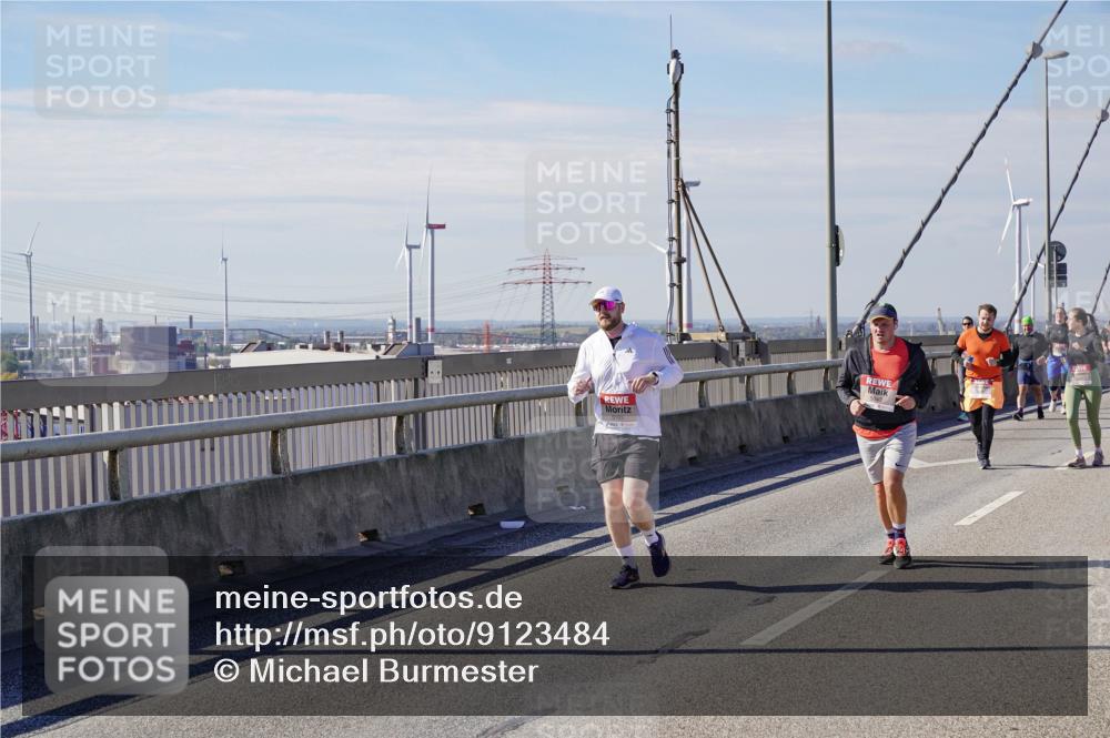 03.10.2025 - Köhlbrandbrückenlauf Michael Burmester http://msf.ph/oto/9123484 03.10.2025 13:06:07 Position 2  meine-sportfotos.de