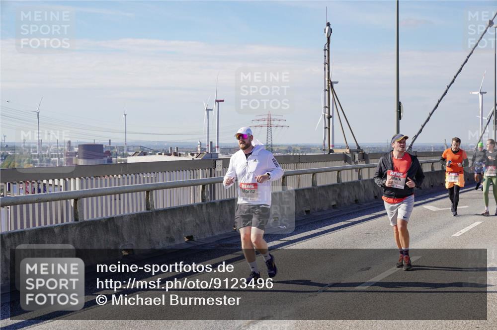 03.10.2025 - Köhlbrandbrückenlauf Michael Burmester http://msf.ph/oto/9123496 03.10.2025 13:06:08 Position 2 5193, 043 meine-sportfotos.de
