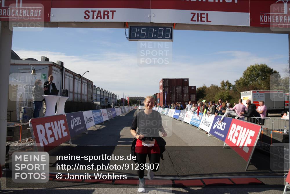03.10.2025 - Köhlbrandbrückenlauf Jannik Wohlers http://msf.ph/oto/9123507 03.10.2025 13:51:34 Ziel 5540 meine-sportfotos.de