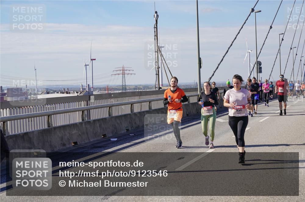 03.10.2025 - Köhlbrandbrückenlauf Michael Burmester http://msf.ph/oto/9123546 03.10.2025 13:06:11 Position 2 6437 meine-sportfotos.de
