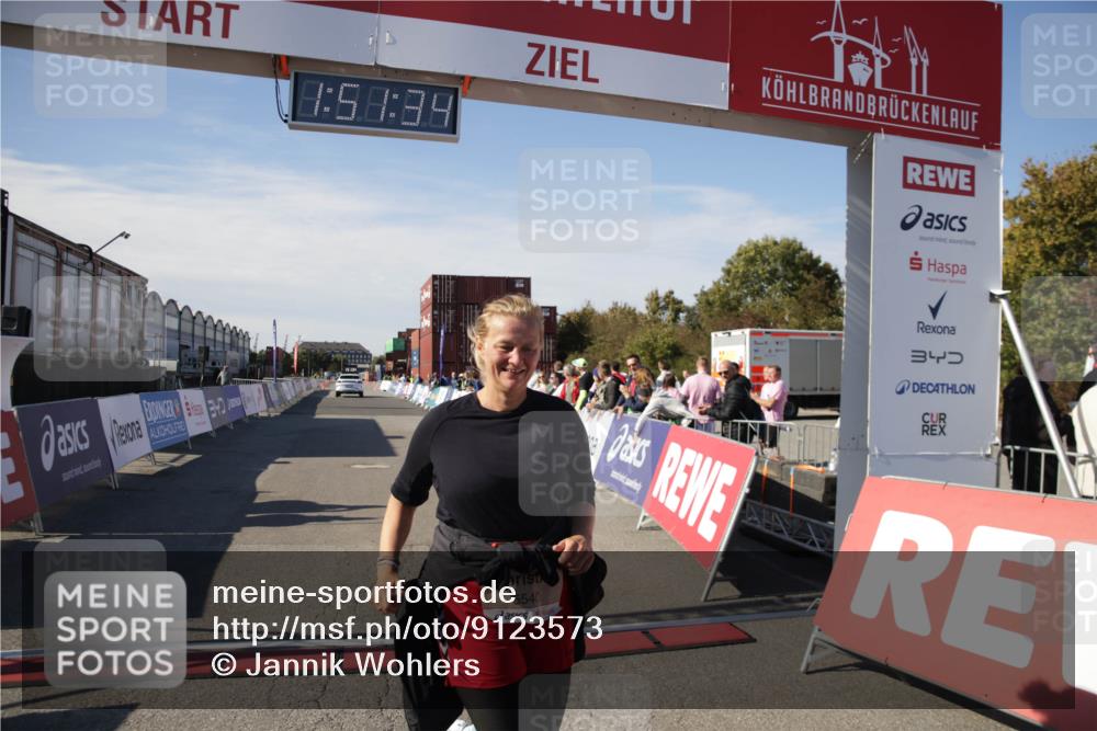 03.10.2025 - Köhlbrandbrückenlauf Jannik Wohlers http://msf.ph/oto/9123573 03.10.2025 13:51:35 Ziel 5540 meine-sportfotos.de