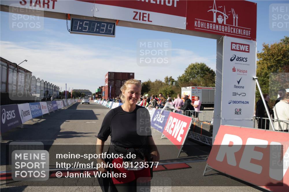 03.10.2025 - Köhlbrandbrückenlauf Jannik Wohlers http://msf.ph/oto/9123577 03.10.2025 13:51:35 Ziel 5540 meine-sportfotos.de