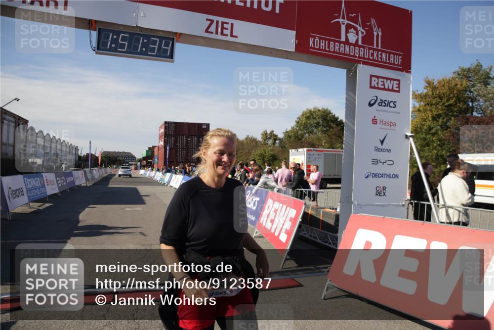 03.10.2025 - Köhlbrandbrückenlauf Jannik Wohlers http://msf.ph/oto/9123587 03.10.2025 13:51:35 Ziel 5540 meine-sportfotos.de