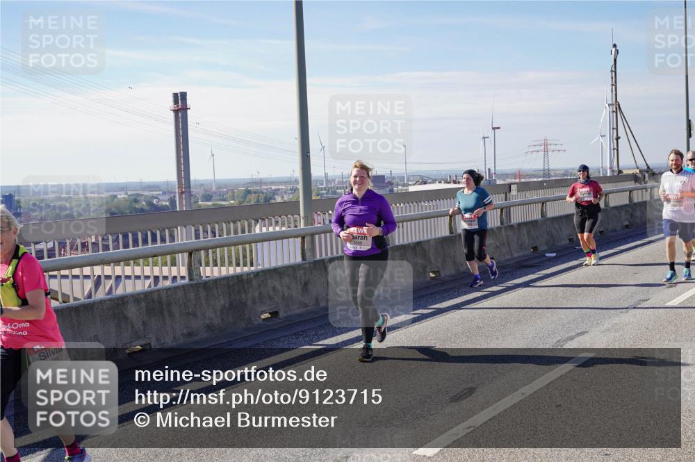 03.10.2025 - Köhlbrandbrückenlauf Michael Burmester http://msf.ph/oto/9123715 03.10.2025 13:06:32 Position 2 6030, 5509 meine-sportfotos.de