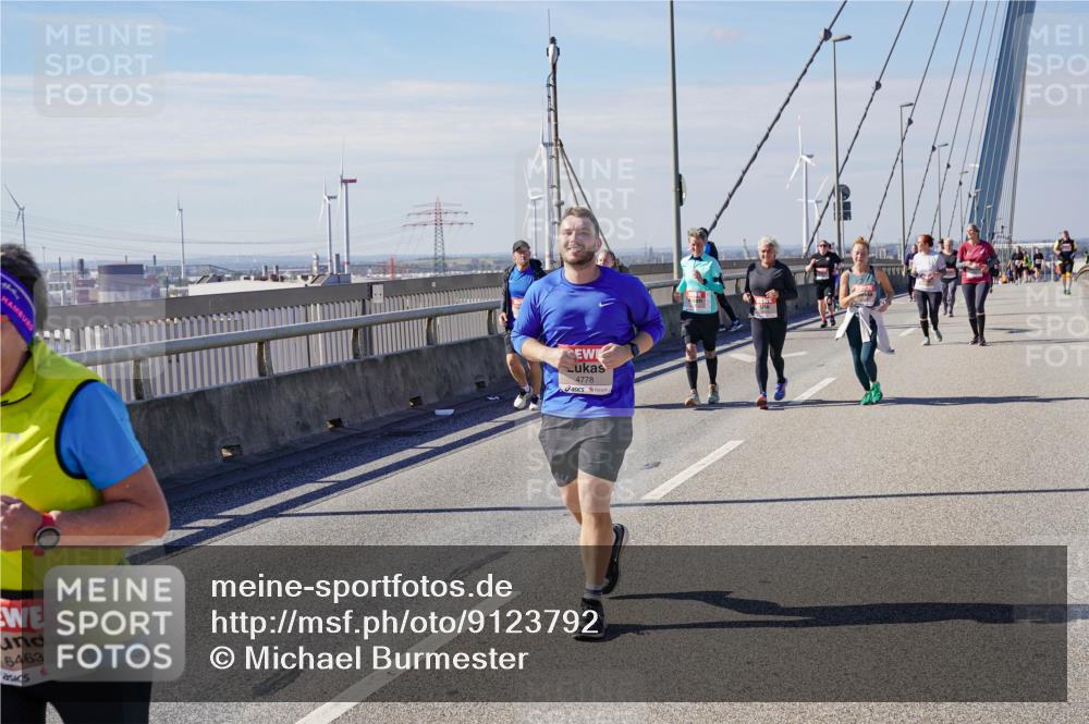 03.10.2025 - Köhlbrandbrückenlauf Michael Burmester http://msf.ph/oto/9123792 03.10.2025 13:06:38 Position 2 6463, 4778 meine-sportfotos.de