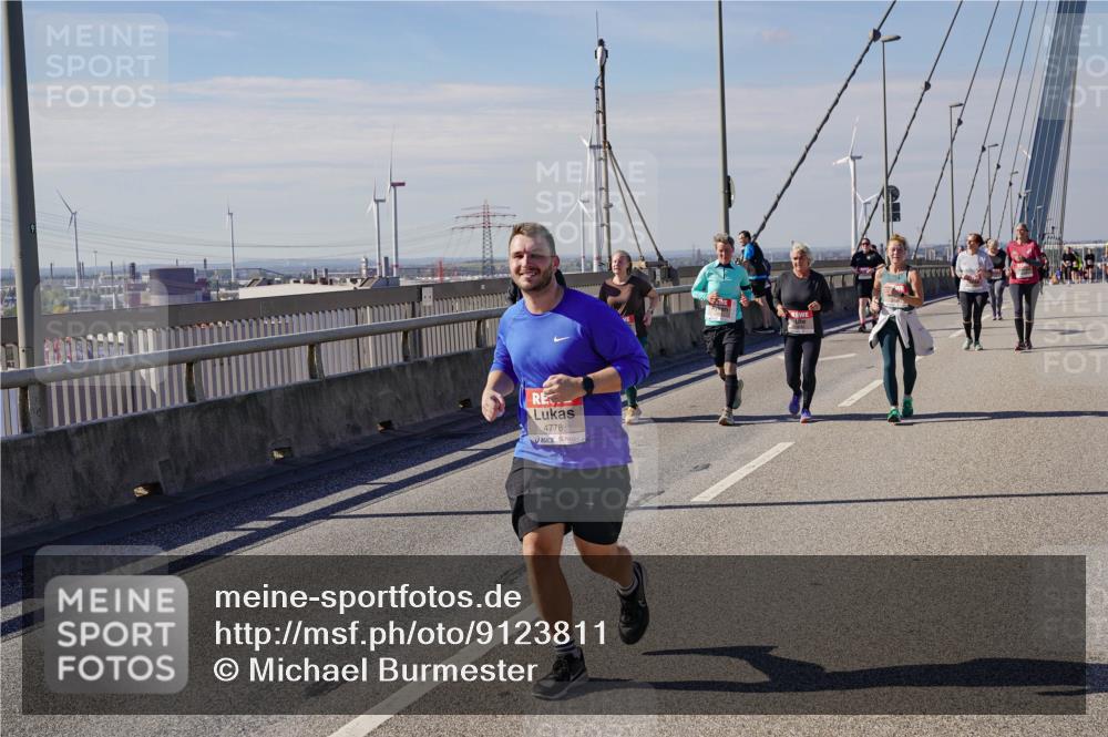 03.10.2025 - Köhlbrandbrückenlauf Michael Burmester http://msf.ph/oto/9123811 03.10.2025 13:06:39 Position 2 4778 meine-sportfotos.de