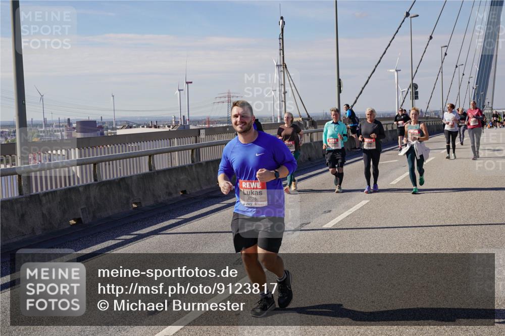 03.10.2025 - Köhlbrandbrückenlauf Michael Burmester http://msf.ph/oto/9123817 03.10.2025 13:06:39 Position 2 4778 meine-sportfotos.de