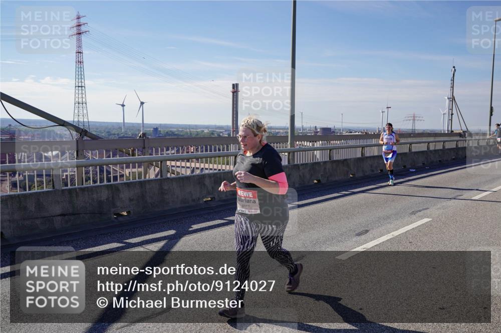 03.10.2025 - Köhlbrandbrückenlauf Michael Burmester http://msf.ph/oto/9124027 03.10.2025 13:06:51 Position 2 6317 meine-sportfotos.de