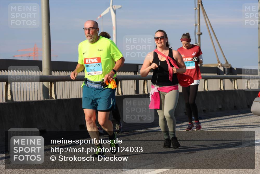 03.10.2025 - Köhlbrandbrückenlauf Strokosch-Dieckow http://msf.ph/oto/9124033 03.10.2025 10:03:36 Position 2 2427, 2012 meine-sportfotos.de