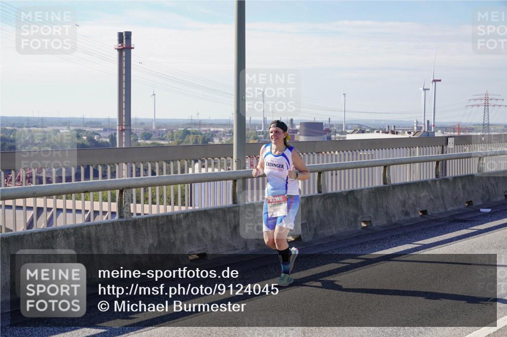 03.10.2025 - Köhlbrandbrückenlauf Michael Burmester http://msf.ph/oto/9124045 03.10.2025 13:06:53 Position 2 440, 5990 meine-sportfotos.de