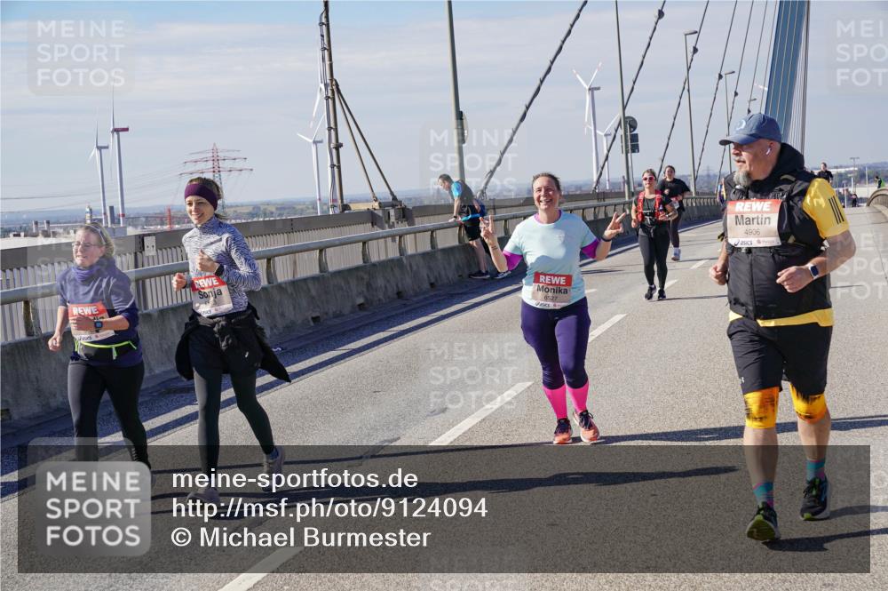 03.10.2025 - Köhlbrandbrückenlauf Michael Burmester http://msf.ph/oto/9124094 03.10.2025 13:06:58 Position 2 6527, 4906 meine-sportfotos.de