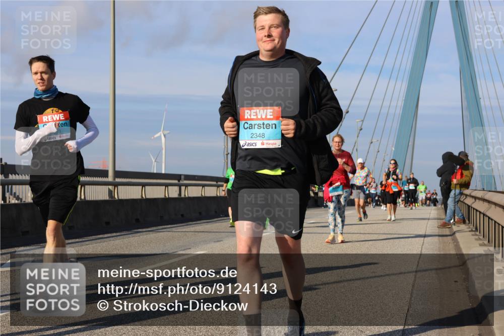 03.10.2025 - Köhlbrandbrückenlauf Strokosch-Dieckow http://msf.ph/oto/9124143 03.10.2025 10:04:01 Position 2 2348 meine-sportfotos.de