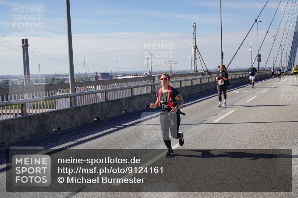 03.10.2025 - Köhlbrandbrückenlauf Michael Burmester http://msf.ph/oto/9124161 03.10.2025 13:07:04 Position 2  meine-sportfotos.de