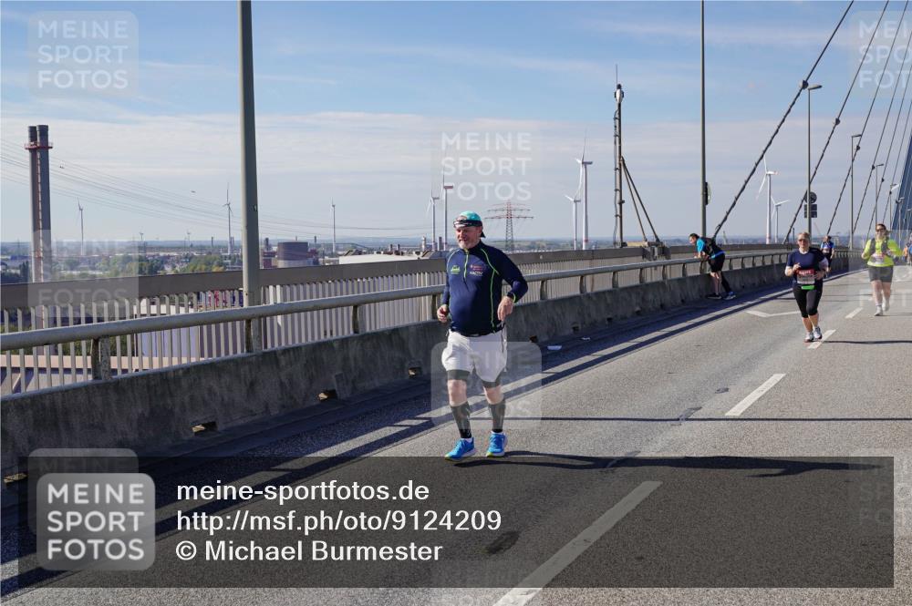 03.10.2025 - Köhlbrandbrückenlauf Michael Burmester http://msf.ph/oto/9124209 03.10.2025 13:07:12 Position 2  meine-sportfotos.de