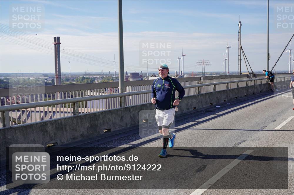 03.10.2025 - Köhlbrandbrückenlauf Michael Burmester http://msf.ph/oto/9124222 03.10.2025 13:07:13 Position 2  meine-sportfotos.de