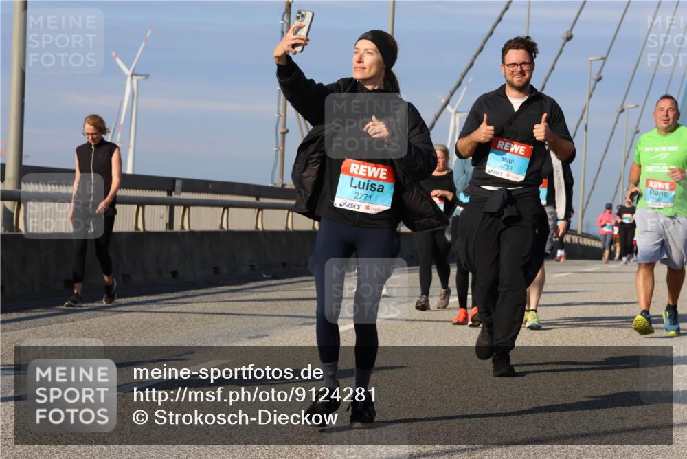 03.10.2025 - Köhlbrandbrückenlauf Strokosch-Dieckow http://msf.ph/oto/9124281 03.10.2025 10:04:40 Position 2 2771, 3733 meine-sportfotos.de