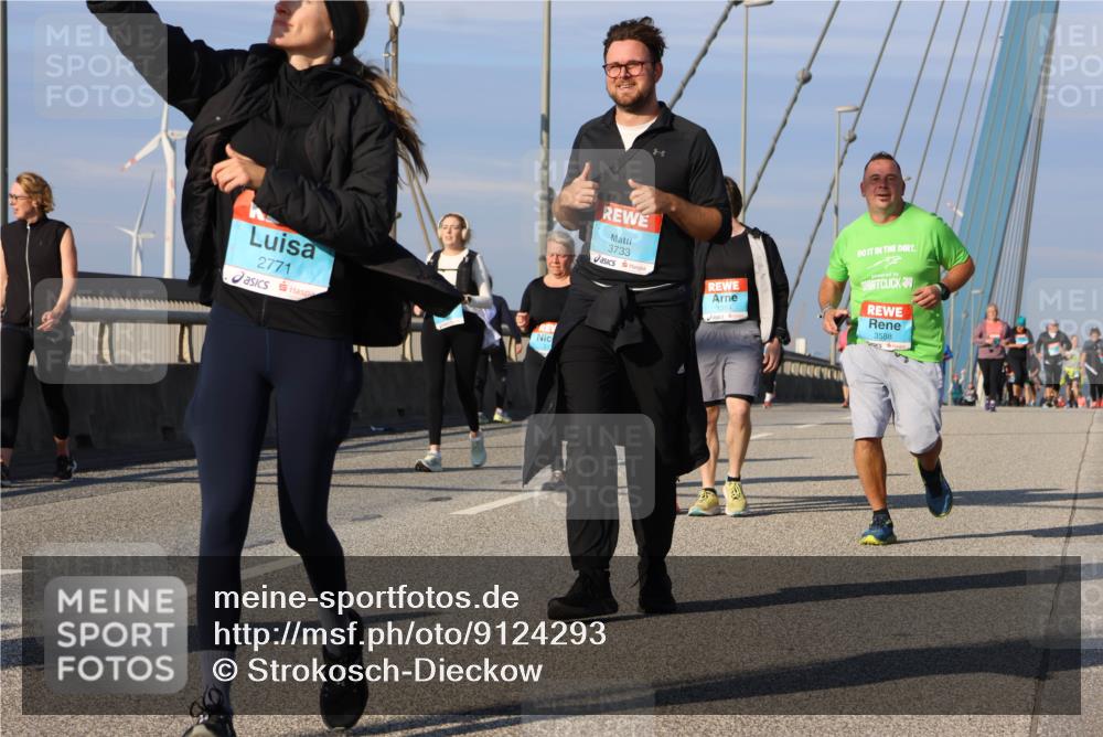 03.10.2025 - Köhlbrandbrückenlauf Strokosch-Dieckow http://msf.ph/oto/9124293 03.10.2025 10:04:40 Position 2 2771, 311, 3733, 1254, 3588 meine-sportfotos.de
