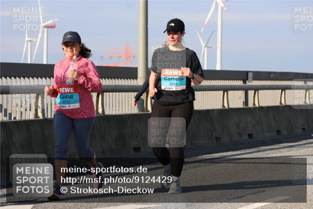 03.10.2025 - Köhlbrandbrückenlauf Strokosch-Dieckow http://msf.ph/oto/9124429 03.10.2025 10:04:56 Position 2 2232, 2014 meine-sportfotos.de