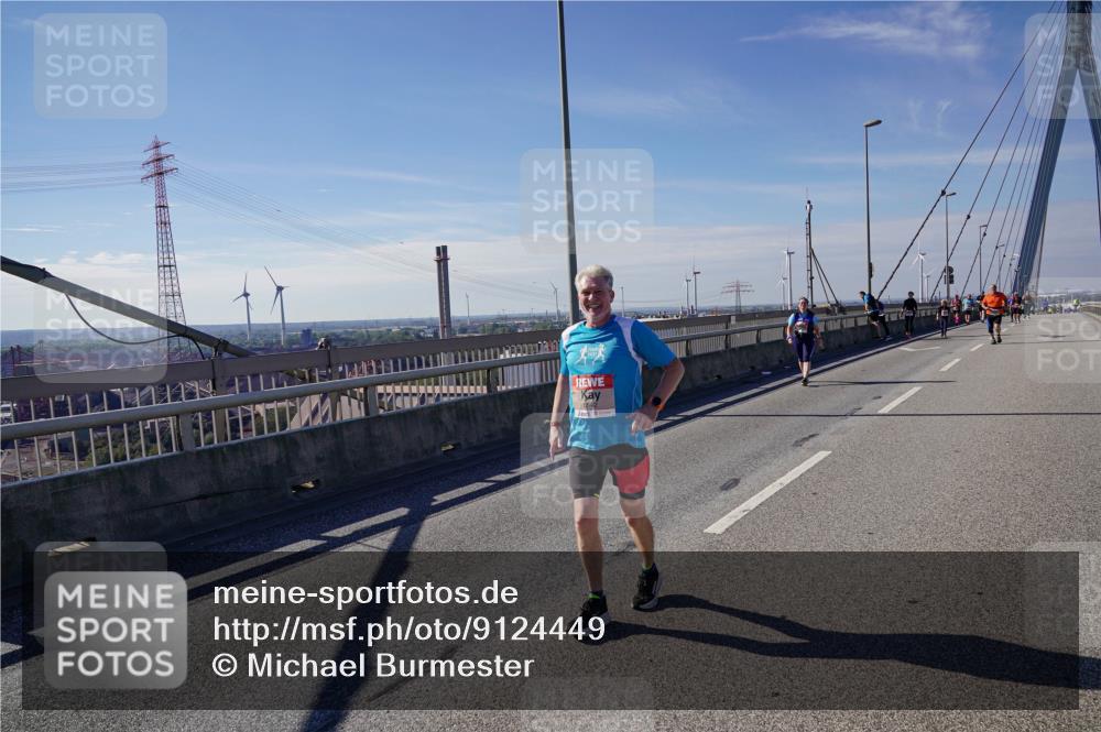 03.10.2025 - Köhlbrandbrückenlauf Michael Burmester http://msf.ph/oto/9124449 03.10.2025 13:07:33 Position 2 6542 meine-sportfotos.de