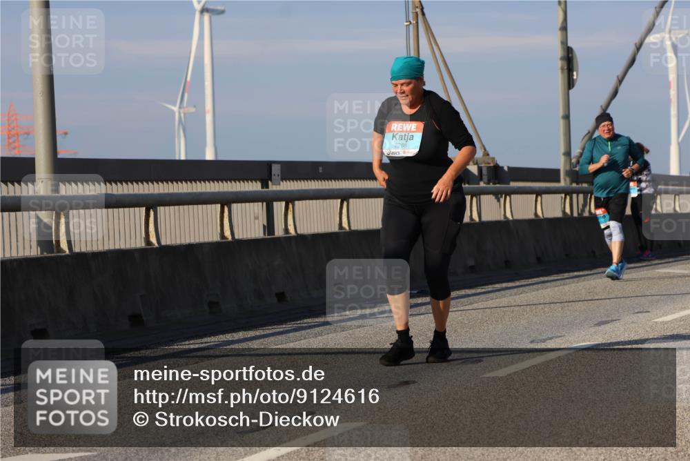 03.10.2025 - Köhlbrandbrückenlauf Strokosch-Dieckow http://msf.ph/oto/9124616 03.10.2025 10:05:35 Position 2 2288 meine-sportfotos.de