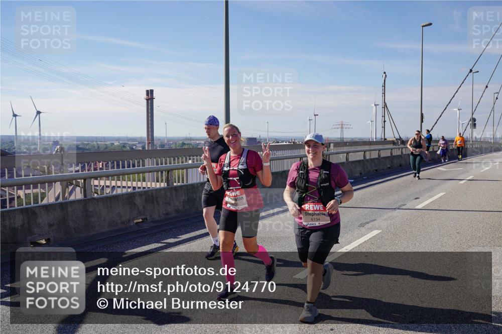 03.10.2025 - Köhlbrandbrückenlauf Michael Burmester http://msf.ph/oto/9124770 03.10.2025 13:07:57 Position 2 6134 meine-sportfotos.de