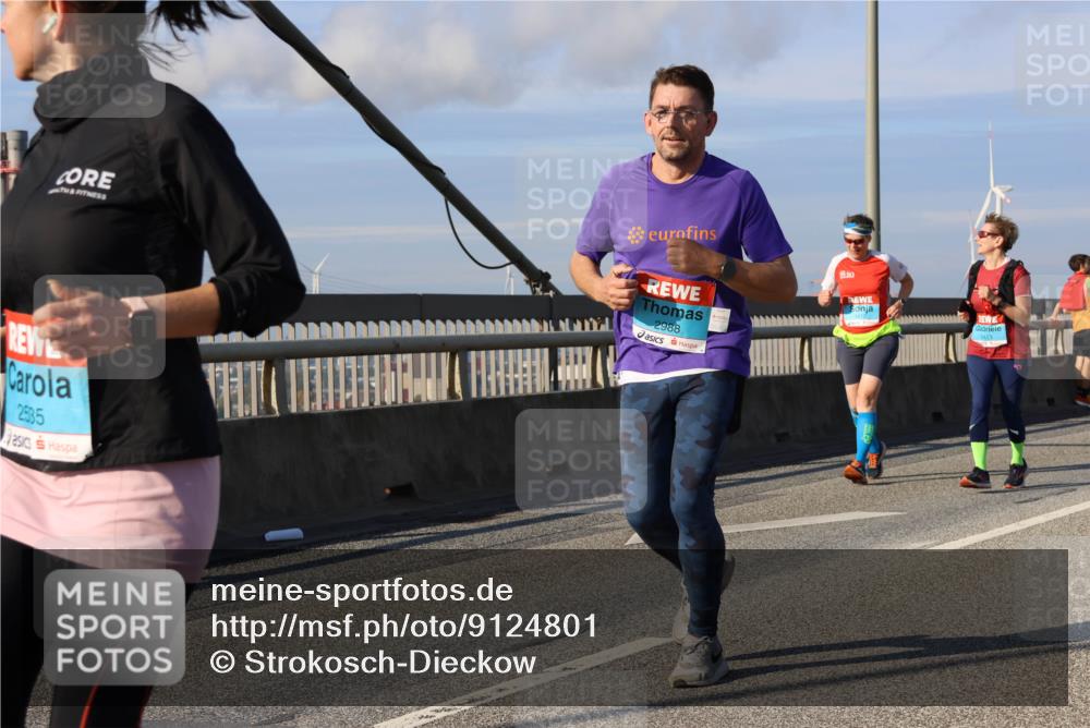 03.10.2025 - Köhlbrandbrückenlauf Strokosch-Dieckow http://msf.ph/oto/9124801 03.10.2025 10:06:09 Position 2 2535, 2988 meine-sportfotos.de