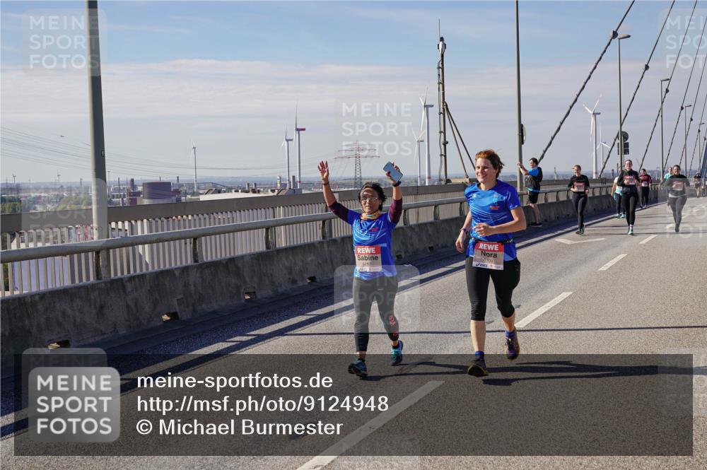 03.10.2025 - Köhlbrandbrückenlauf Michael Burmester http://msf.ph/oto/9124948 03.10.2025 13:08:17 Position 2 6109 meine-sportfotos.de
