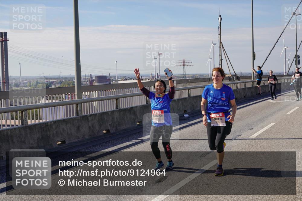 03.10.2025 - Köhlbrandbrückenlauf Michael Burmester http://msf.ph/oto/9124964 03.10.2025 13:08:17 Position 2  meine-sportfotos.de