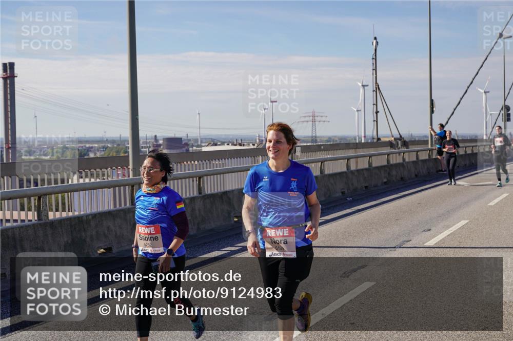 03.10.2025 - Köhlbrandbrückenlauf Michael Burmester http://msf.ph/oto/9124983 03.10.2025 13:08:18 Position 2 5252, 6109 meine-sportfotos.de
