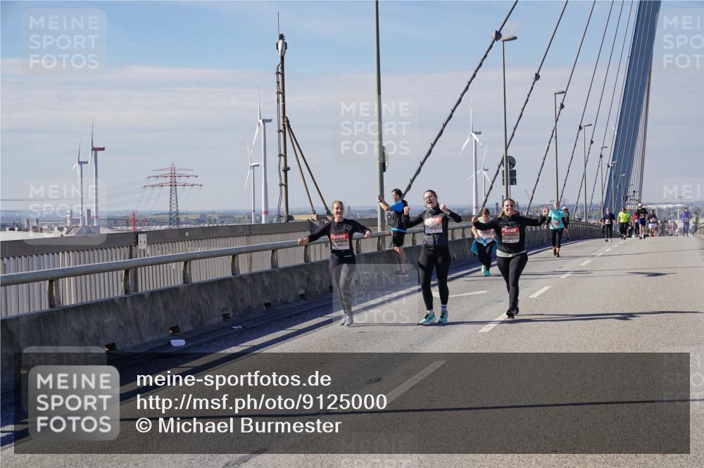 03.10.2025 - Köhlbrandbrückenlauf Michael Burmester http://msf.ph/oto/9125000 03.10.2025 13:08:20 Position 2  meine-sportfotos.de