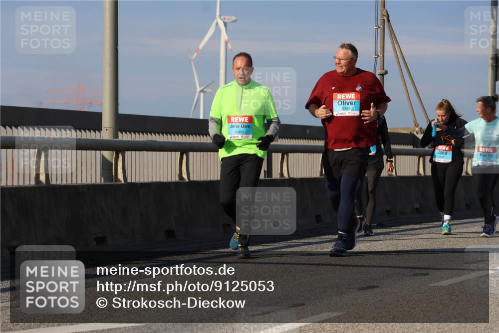 03.10.2025 - Köhlbrandbrückenlauf Strokosch-Dieckow http://msf.ph/oto/9125053 03.10.2025 10:06:54 Position 2 2480, 3349 meine-sportfotos.de