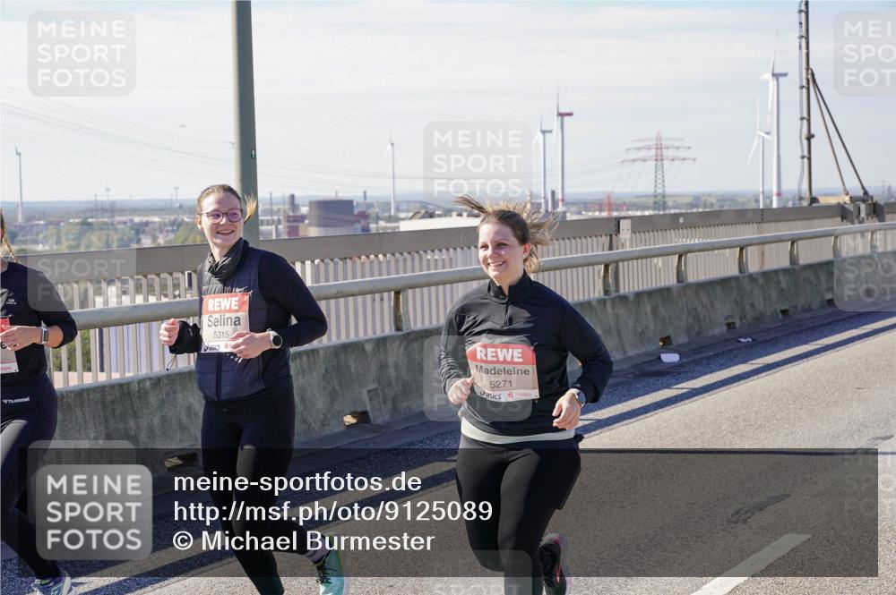 03.10.2025 - Köhlbrandbrückenlauf Michael Burmester http://msf.ph/oto/9125089 03.10.2025 13:08:25 Position 2 5315, 5271 meine-sportfotos.de