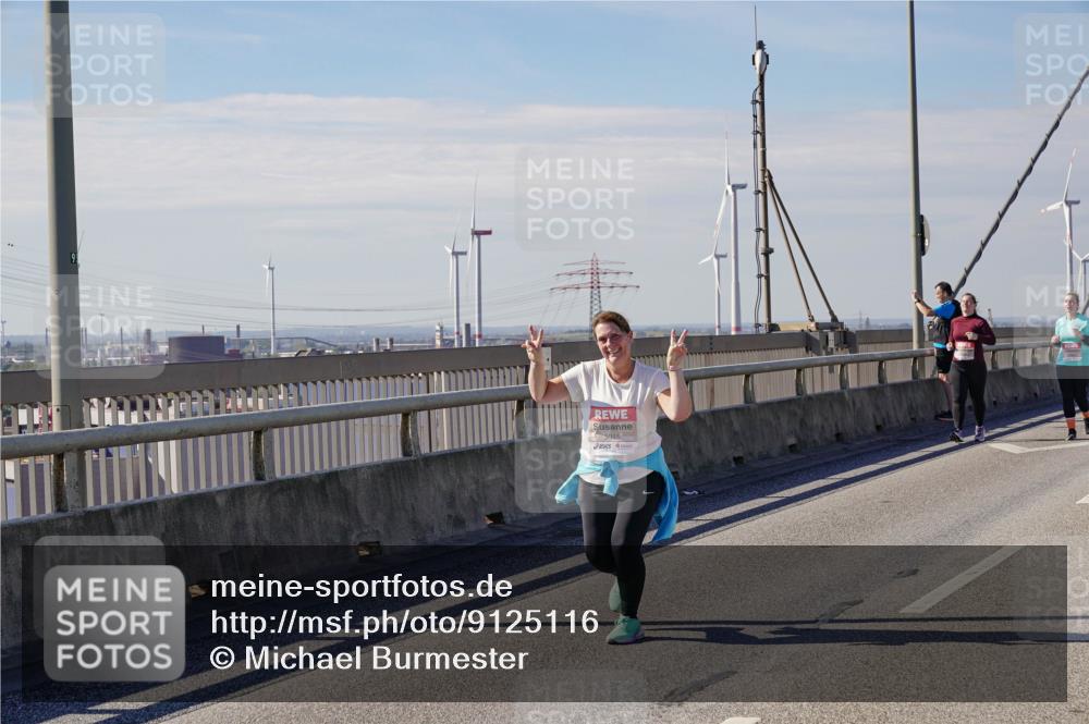 03.10.2025 - Köhlbrandbrückenlauf Michael Burmester http://msf.ph/oto/9125116 03.10.2025 13:08:29 Position 2 117, 5015 meine-sportfotos.de