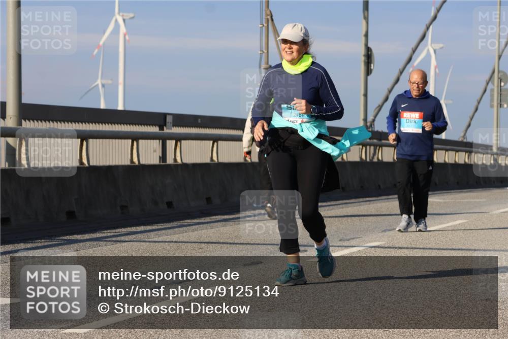 03.10.2025 - Köhlbrandbrückenlauf Strokosch-Dieckow http://msf.ph/oto/9125134 03.10.2025 10:07:14 Position 2 2488, 3517 meine-sportfotos.de